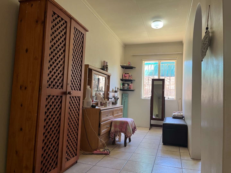 4 Bedroom Property for Sale in Die Rand Northern Cape